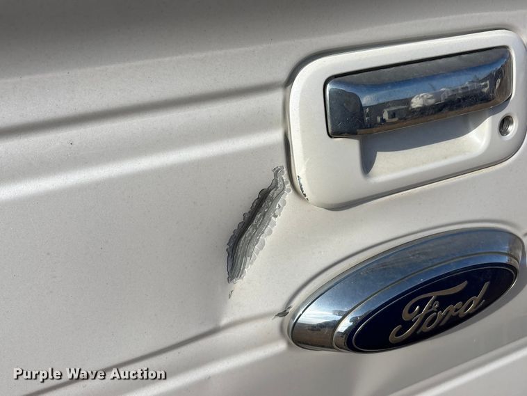 image for item EA7928 2014 Ford F150 Crew Cab pickup truck