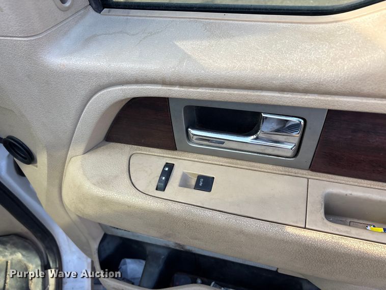 image for item EA7928 2014 Ford F150 Crew Cab pickup truck