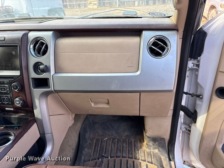 image for item EA7928 2014 Ford F150 Crew Cab pickup truck