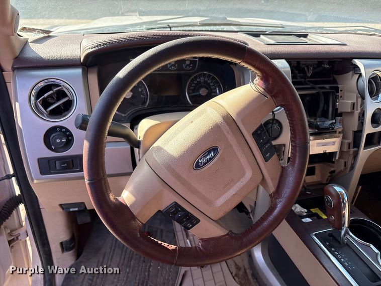 image for item EA7930 2013 Ford F150 Crew Cab pickup truck