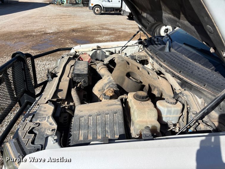 image for item EA7930 2013 Ford F150 Crew Cab pickup truck