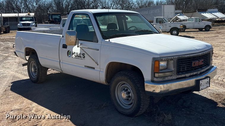 image for item EA7943 1998 GMC Sierra C2500 pickup truck