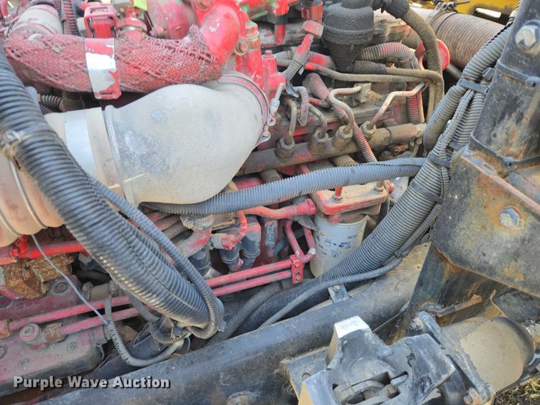 image for item EB1328 2010 Peterbilt 320 refuse truck