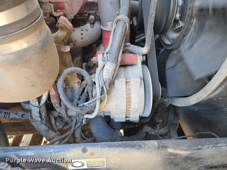 image for item EB1328 2010 Peterbilt 320 refuse truck