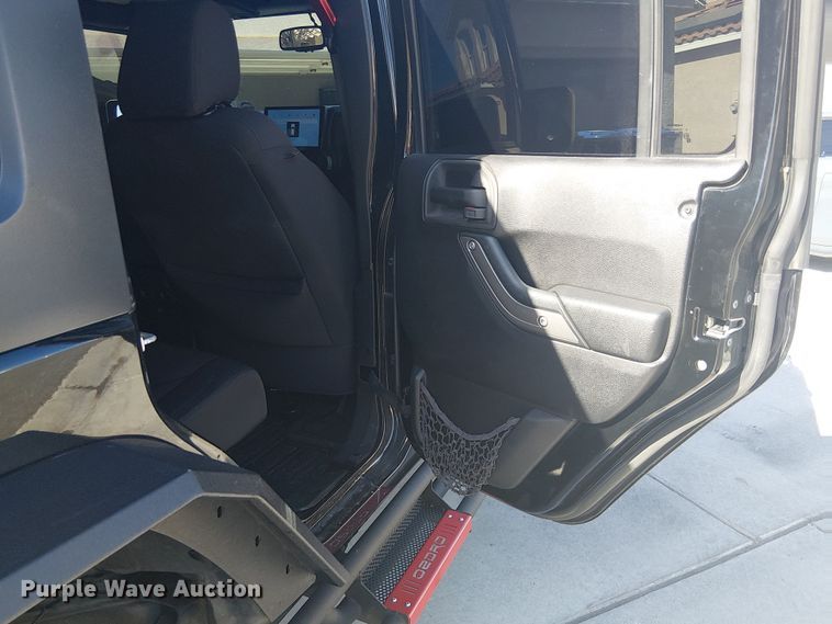 image for item EC1262 2013 Jeep Wrangler SUV