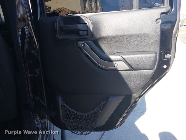 image for item EC1262 2013 Jeep Wrangler SUV