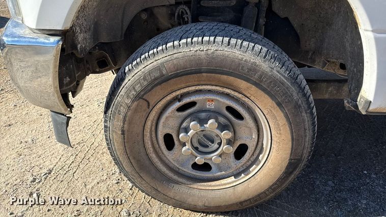 image for item EC4557 2017 Ford F250 Crew Cab pickup truck