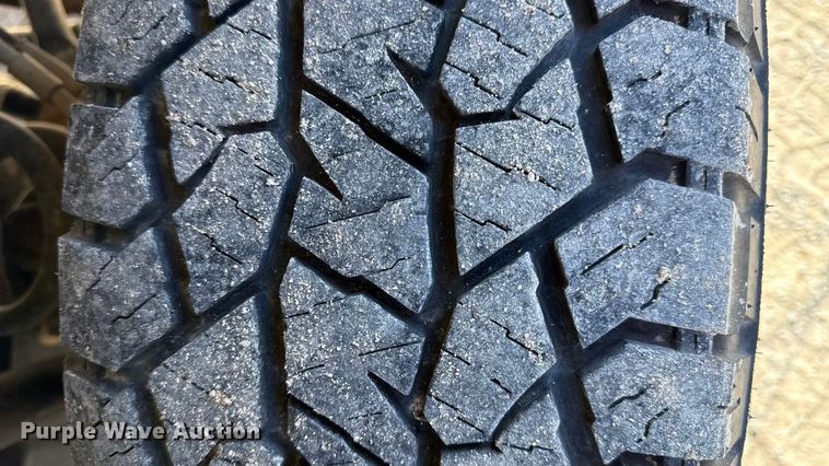 image for item EC4557 2017 Ford F250 Crew Cab pickup truck