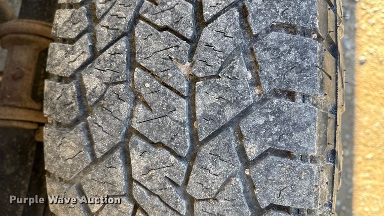 image for item EC4557 2017 Ford F250 Crew Cab pickup truck