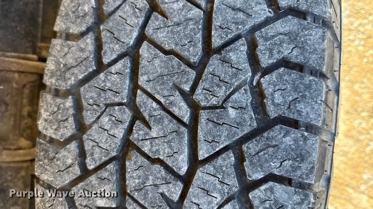 image for item EC4557 2017 Ford F250 Crew Cab pickup truck