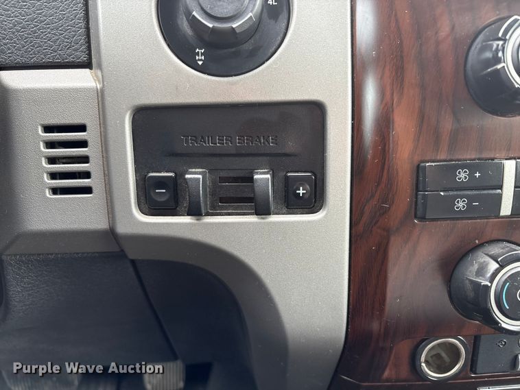 image for item EC8237 2012 Ford F150 Crew Cab pickup truck