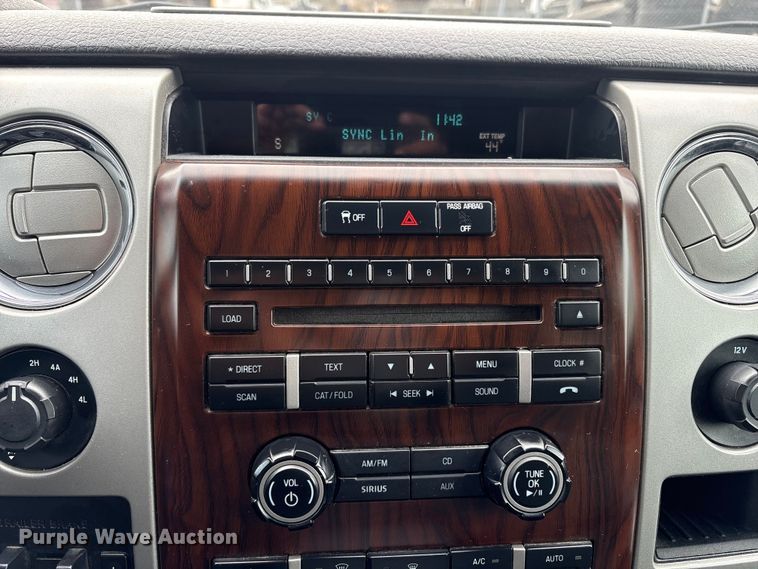 image for item EC8237 2012 Ford F150 Crew Cab pickup truck