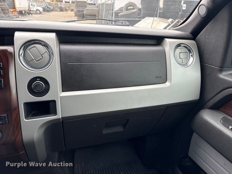 image for item EC8237 2012 Ford F150 Crew Cab pickup truck