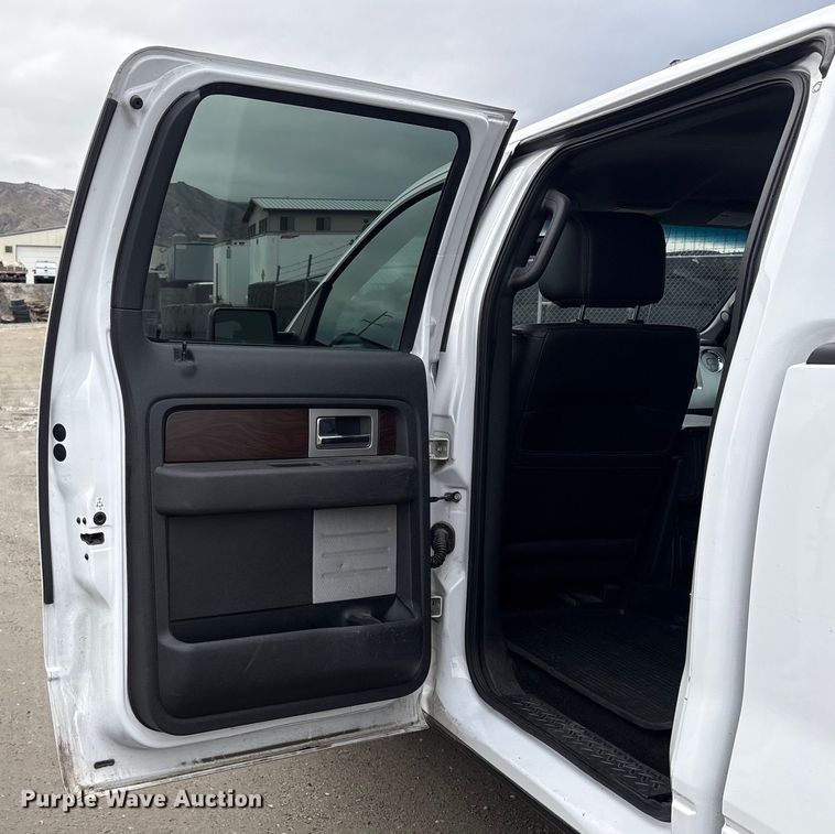 image for item EC8237 2012 Ford F150 Crew Cab pickup truck