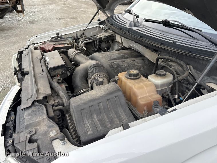 image for item EC8237 2012 Ford F150 Crew Cab pickup truck