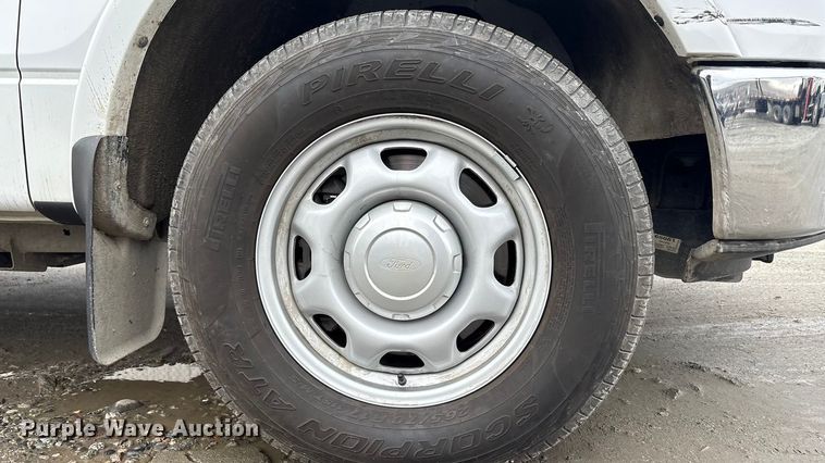 image for item EC8237 2012 Ford F150 Crew Cab pickup truck