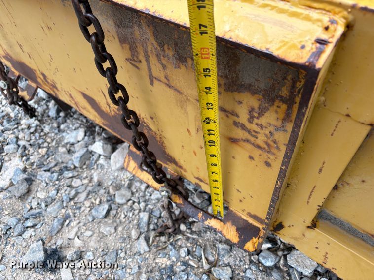 image for item EC8242 Skid steer snow pusher