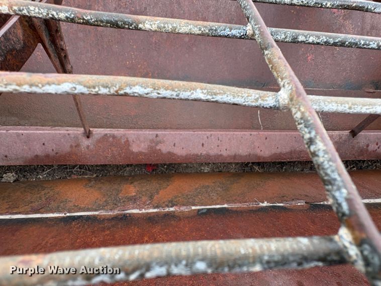 image for item EC8243 Western spreader