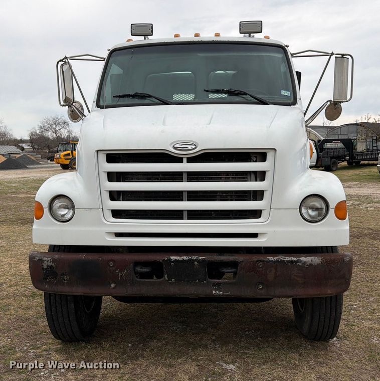 image for item ED5129 2000 Sterling L-Line flatbed truck