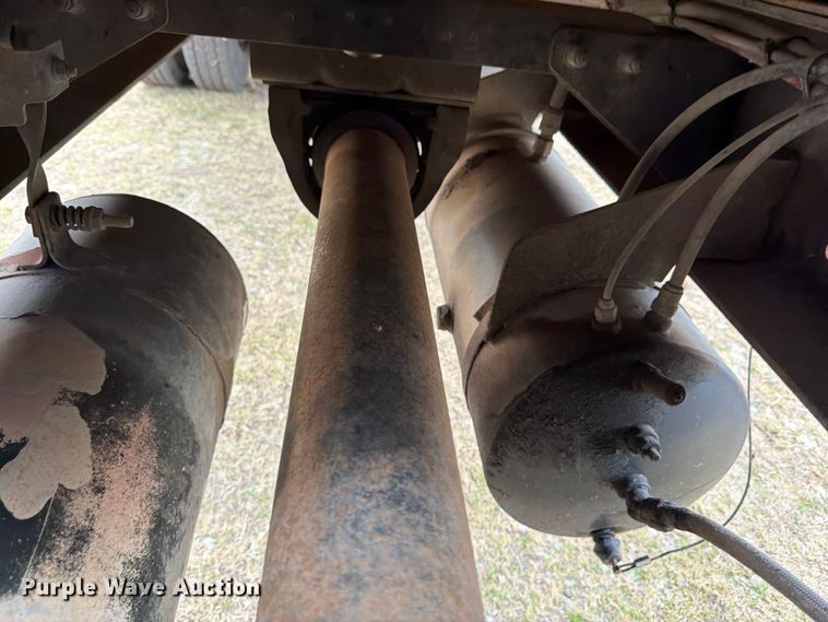 image for item ED5129 2000 Sterling L-Line flatbed truck