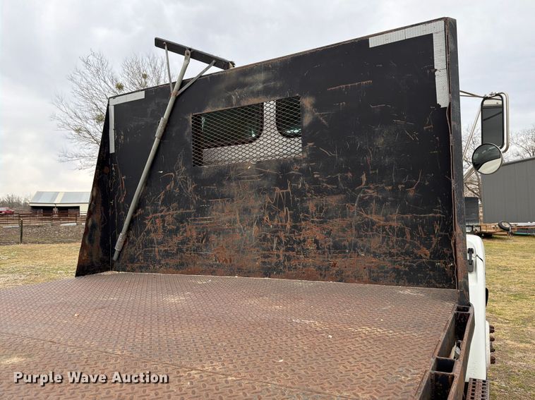 image for item ED5129 2000 Sterling L-Line flatbed truck