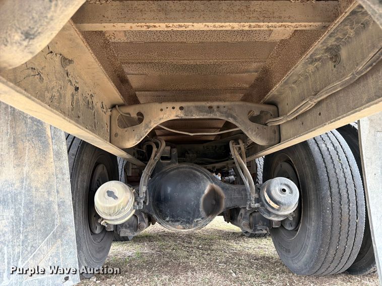 image for item ED5129 2000 Sterling L-Line flatbed truck