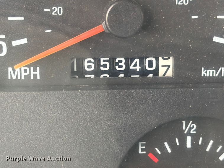 image for item ED5129 2000 Sterling L-Line flatbed truck