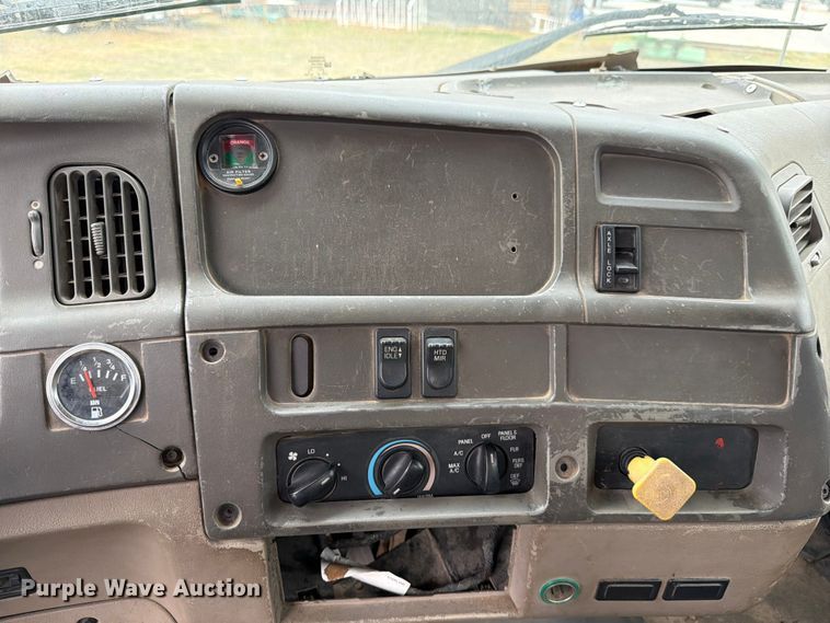 image for item ED5129 2000 Sterling L-Line flatbed truck