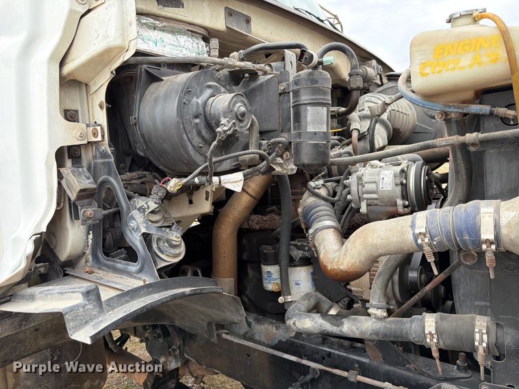 image for item ED5129 2000 Sterling L-Line flatbed truck