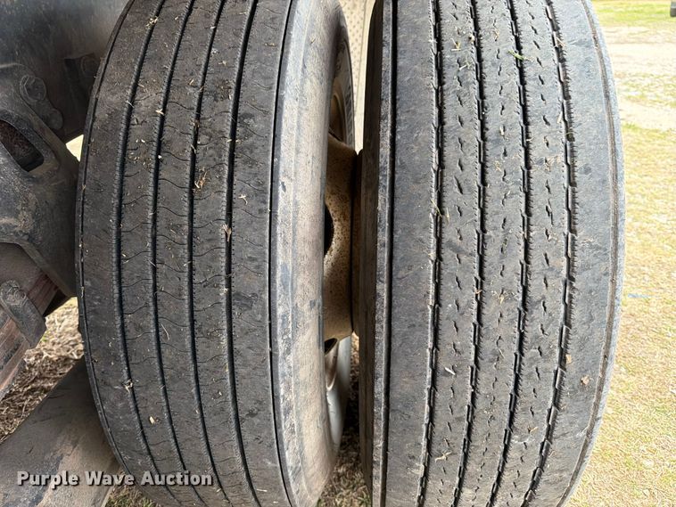 image for item ED5129 2000 Sterling L-Line flatbed truck