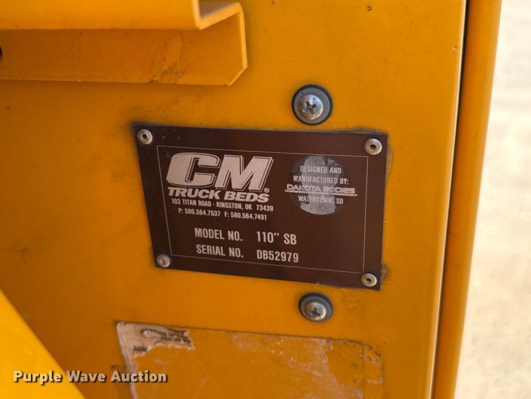 image for item EE3435 2022 Ford F350 Super Duty utility bed pickup truck