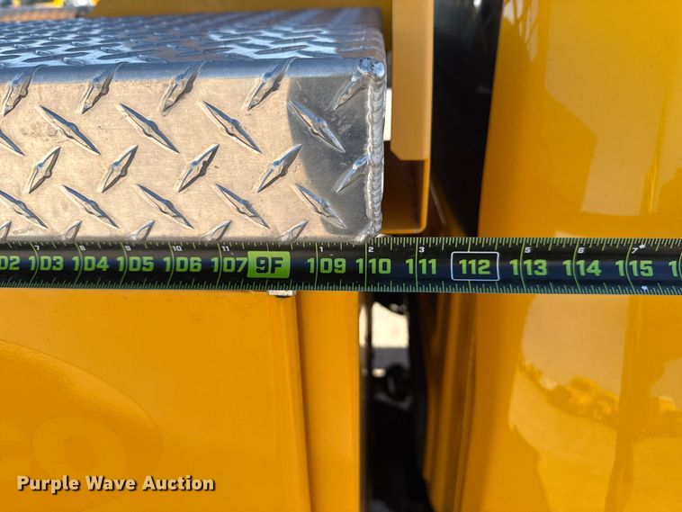 image for item EE3435 2022 Ford F350 Super Duty utility bed pickup truck