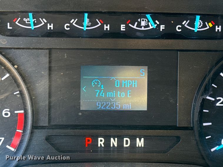 image for item EE3435 2022 Ford F350 Super Duty utility bed pickup truck