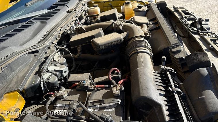 image for item EE3435 2022 Ford F350 Super Duty utility bed pickup truck