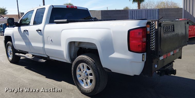 image for item EE5160 2019 Chevrolet Silverado 2500HD Ext. Cab pickup truck