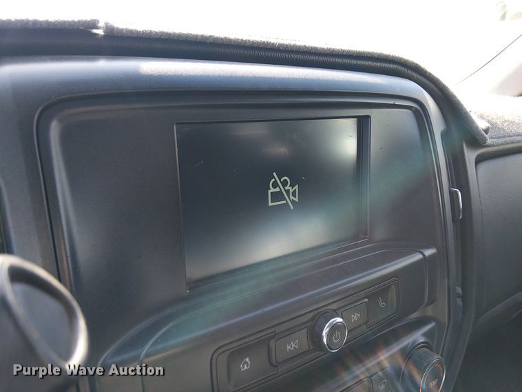 image for item EE5160 2019 Chevrolet Silverado 2500HD Ext. Cab pickup truck