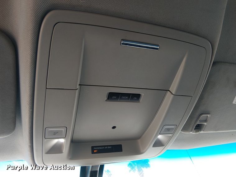 image for item EE5160 2019 Chevrolet Silverado 2500HD Ext. Cab pickup truck