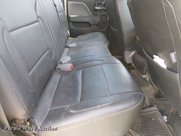 image for item EE5160 2019 Chevrolet Silverado 2500HD Ext. Cab pickup truck