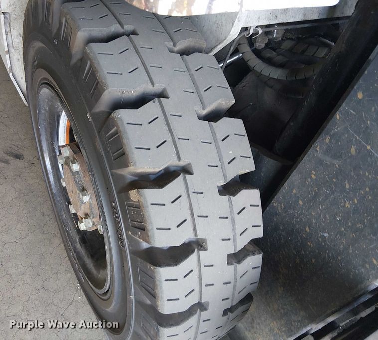 image for item EE5166 2017 UniCarriers PF50 forklift