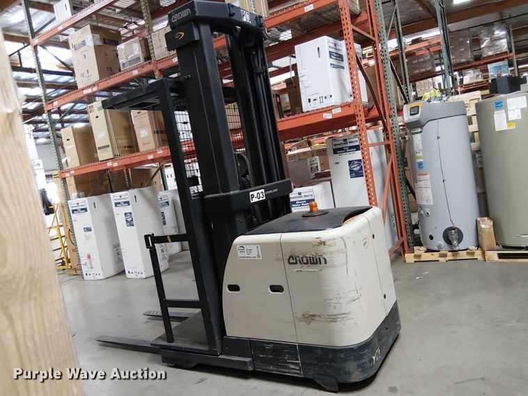 image for item EE5188 2016 Crown SP3520-30 order picker