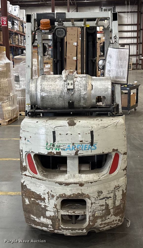 image for item EF0987 2017 UniCarriers CFS40 forklift