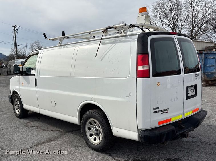 image for item EF0999 2012 Chevrolet Express 1500 van