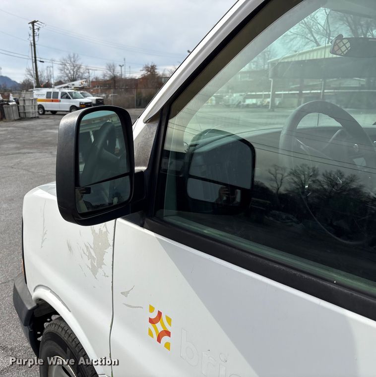 image for item EF0999 2012 Chevrolet Express 1500 van