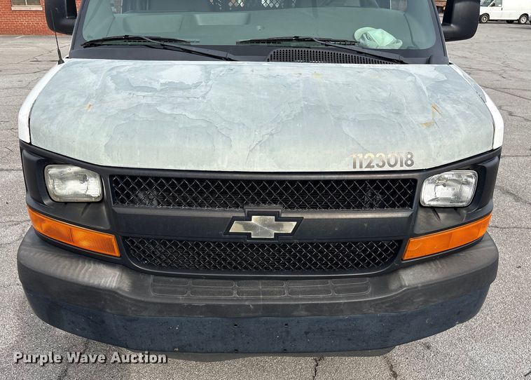 image for item EF0999 2012 Chevrolet Express 1500 van