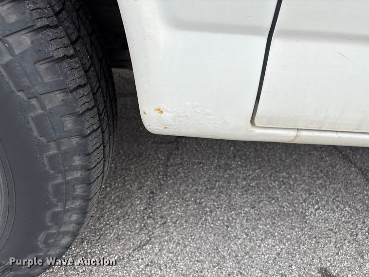 image for item EF0999 2012 Chevrolet Express 1500 van