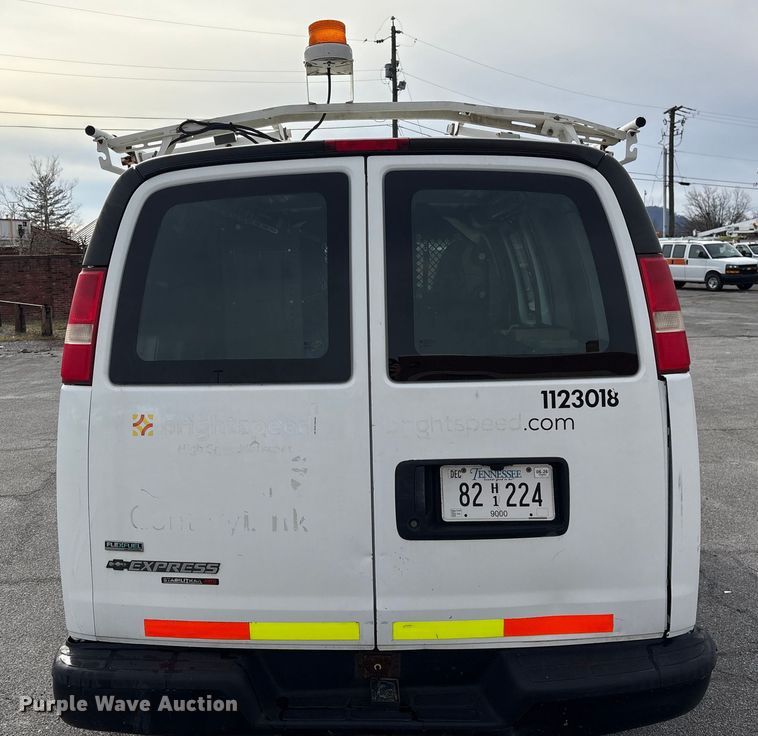 image for item EF0999 2012 Chevrolet Express 1500 van