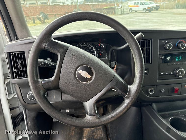 image for item EF0999 2012 Chevrolet Express 1500 van