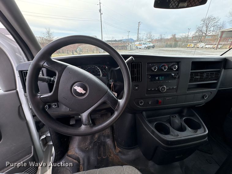 image for item EF0999 2012 Chevrolet Express 1500 van