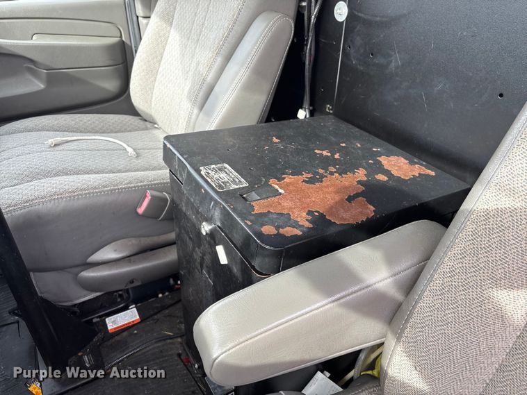 image for item EF0999 2012 Chevrolet Express 1500 van