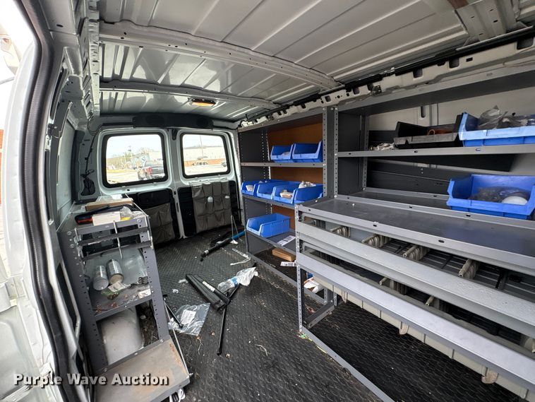 image for item EF0999 2012 Chevrolet Express 1500 van